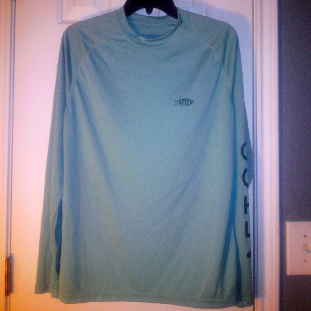 Bass Fishing 🎣 Shirt Size S